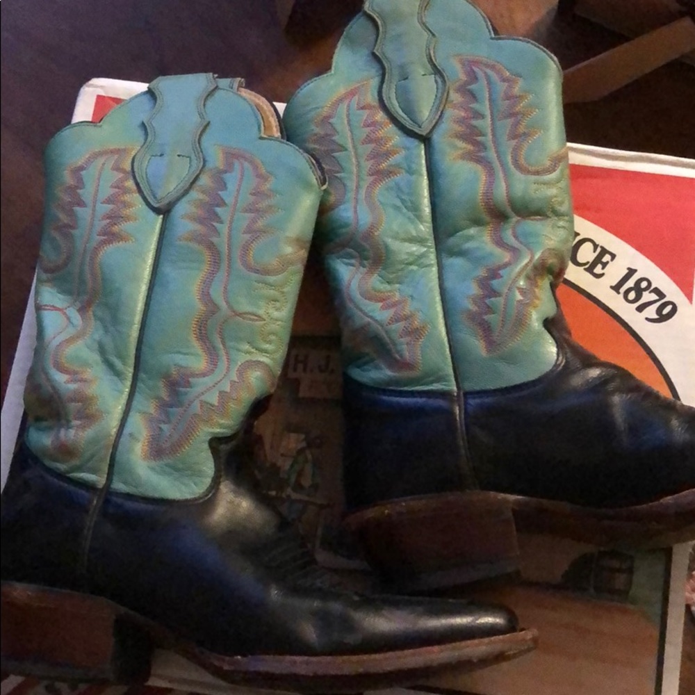 Justin leather cowboy boots